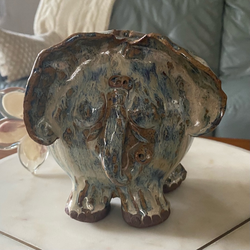 GORGEOUS Vintage 🐘ELEPHANT Drip GLAZE Hand Made Original POTTERY BANK - Picture 3 of 14